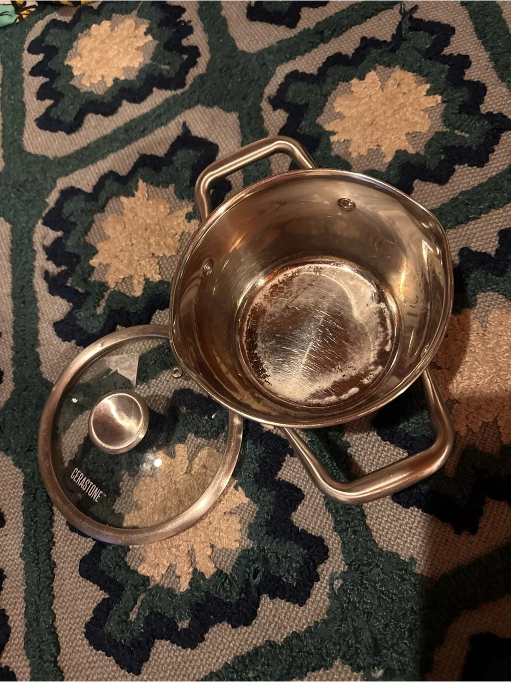 David Burke Regency II stainless steel 1.6 qt pot with a glass lid by cerastone